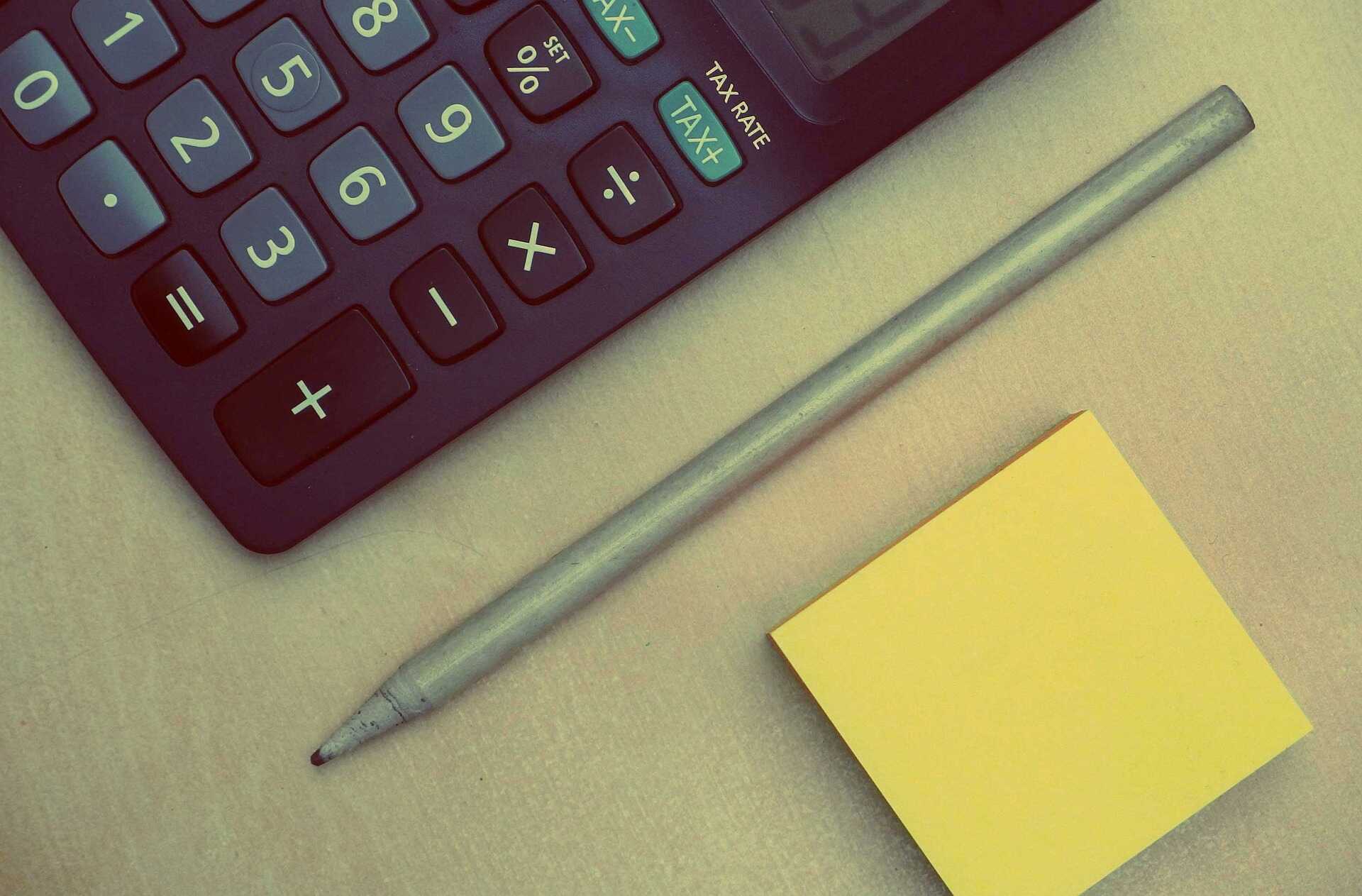 stocksnap-calculator-925385_1920_optimized